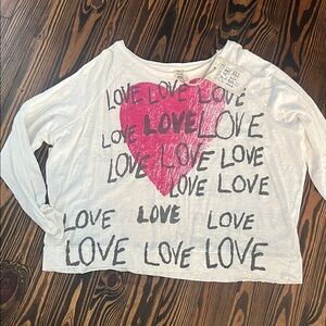 Magnolia Pearl White and Pink Love Print Draginfruit Long Sleeve Tee